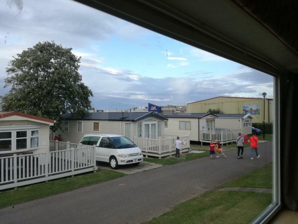 Happy Days Caravan Primrose Valley Filey Εξωτερικό φωτογραφία